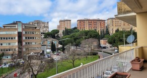 Piazzale Europa appartamento con 3 camere