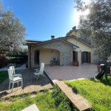 Tuoro villetta a schiera