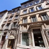 VIA DEI PRIORI APPARTAMENTO CON TERRAZZINO PANORAMICO