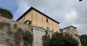 Corso Bersaglieri prestigioso immobile